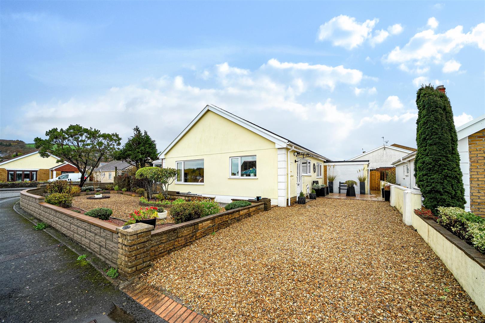 Maenor Helyg, Pembrey, Burry Port, SA16 0TU